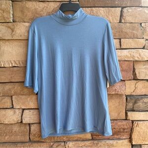Calvin Klein Bay blue lightweight stretch mock short sleeve top NWT Large